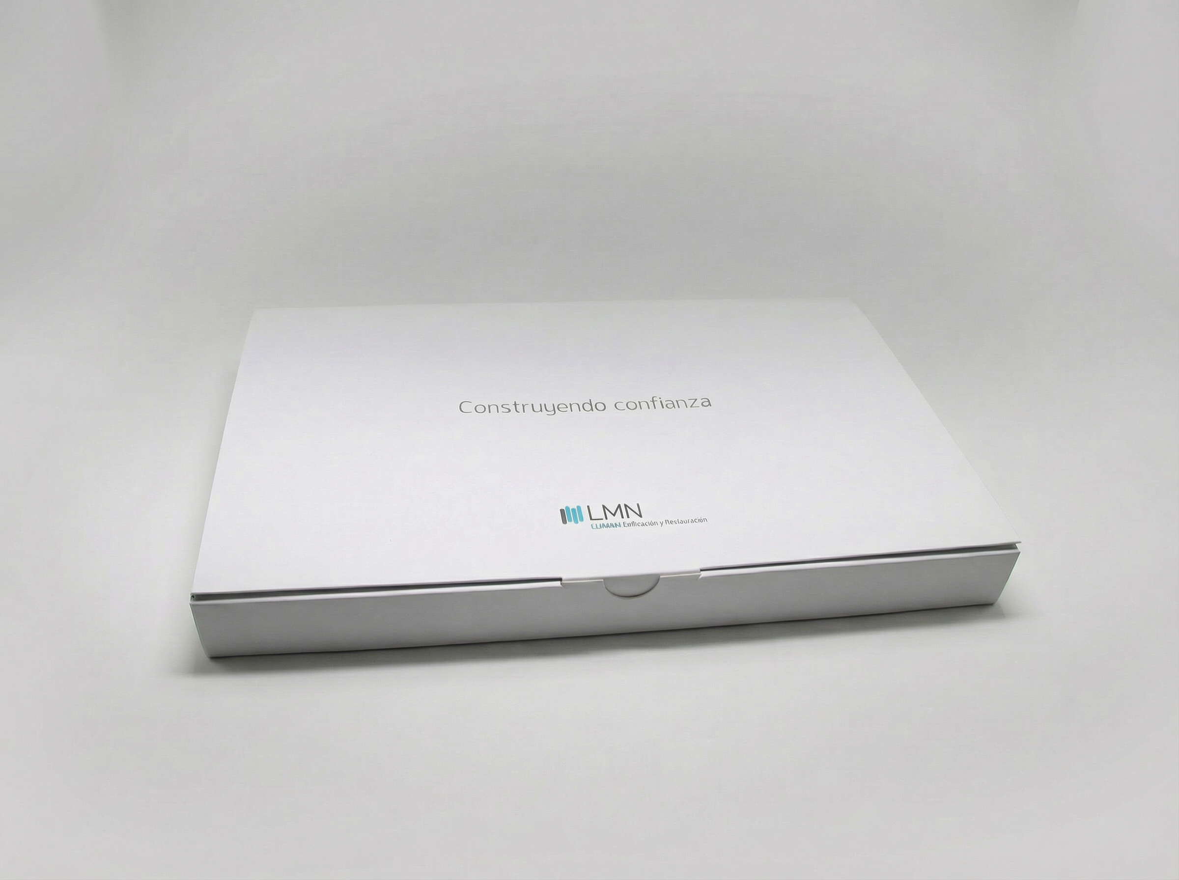 LUMAN_2025_packaging_cerrado